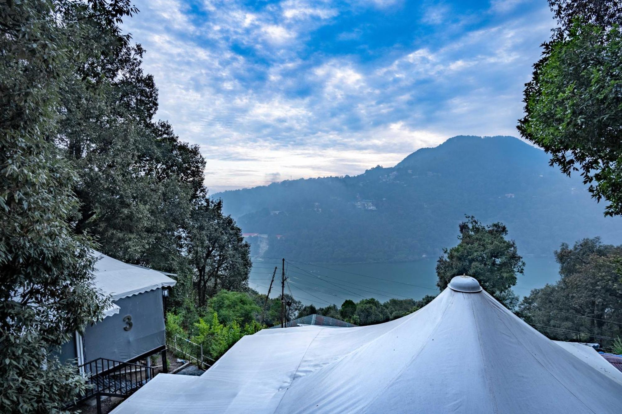 The Whispering Oaks Hotel Nainital Luaran gambar