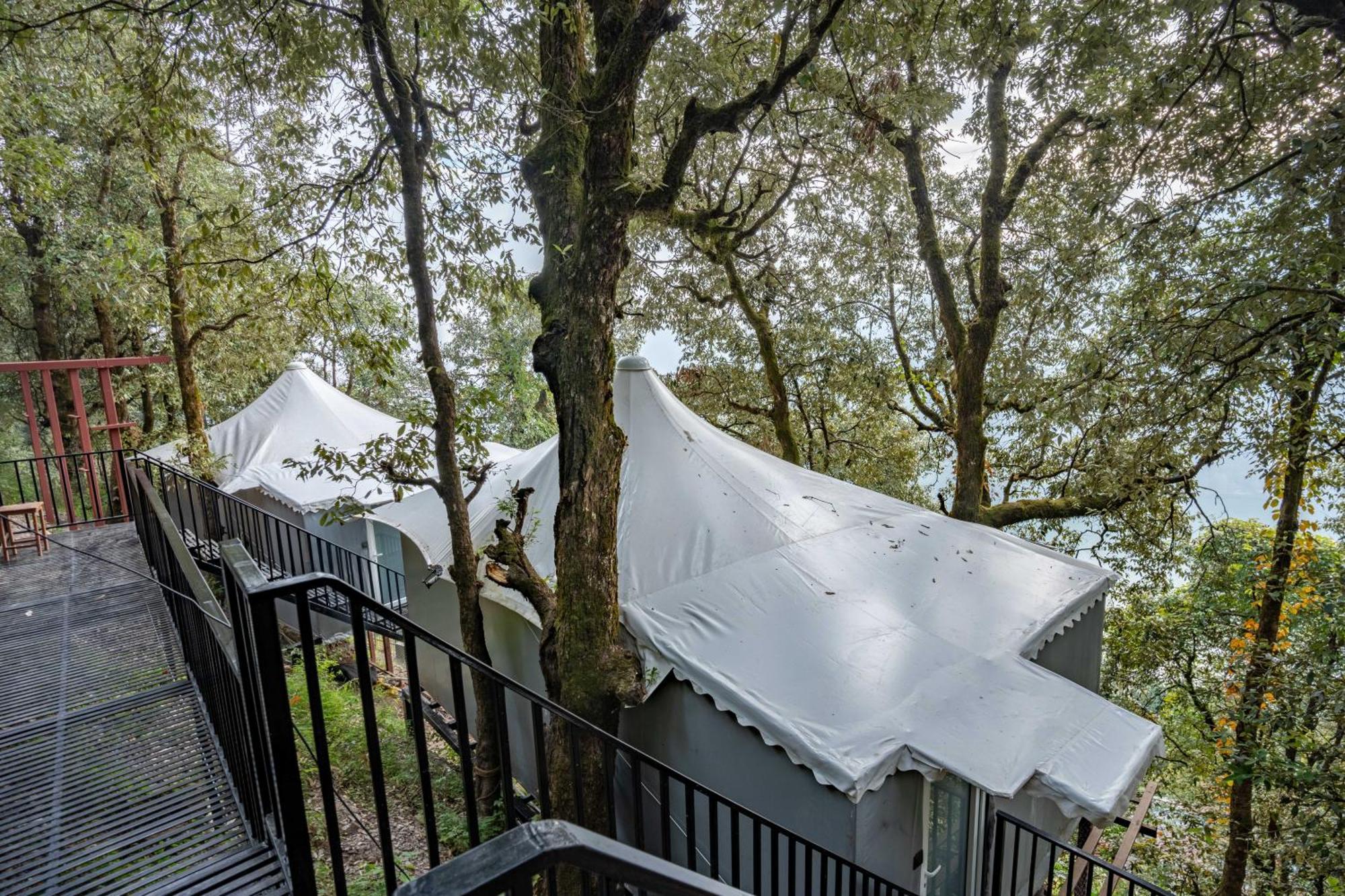 The Whispering Oaks Hotel Nainital Luaran gambar